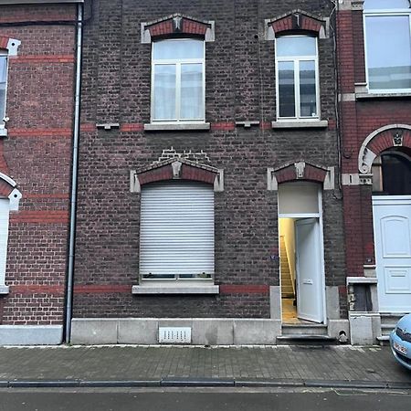 Grande Maison Avec Plusieurs Chambres A Louer リエージュ エクステリア 写真
