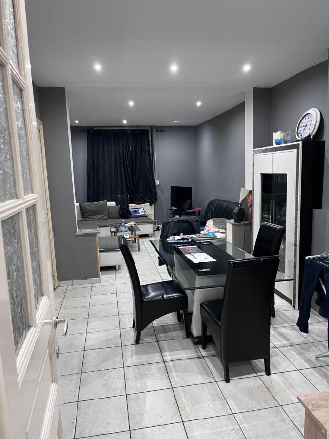 Grande Maison Avec Plusieurs Chambres A Louer リエージュ エクステリア 写真